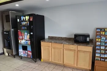 Deluxe Inn Merrillville