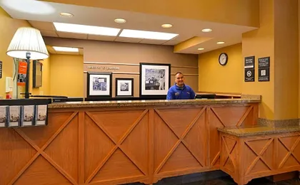 Hampton Inn & Suites Pueblo-Southgate