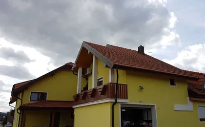 House Tina