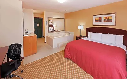 Country Inn & Suites by Radisson, Tulsa, OK