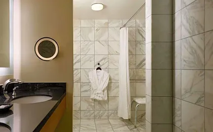 The Westin Detroit Metropolitan Airport