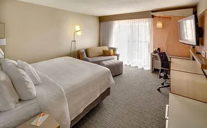 Courtyard by Marriott St. Louis Airport/Earth City