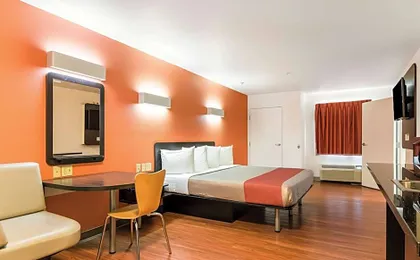 Motel 6 Wilkes Barre, PA - Arena