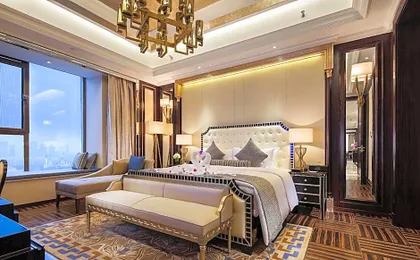 Chengdu Yunhao Holiday Hotel