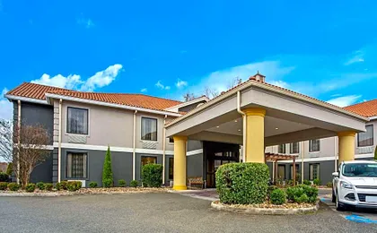 La Quinta Inn & Suites by Wyndham Radford