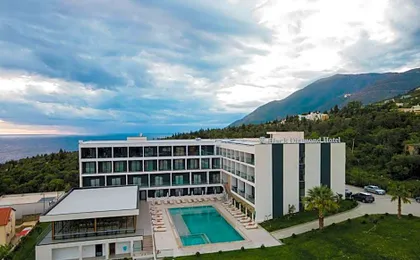 Black Diamond Hotel Dhermi
