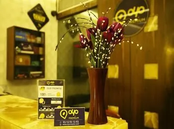 OYO Premium Rowland Road