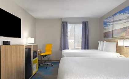 Days Inn by Wyndham Jamestown