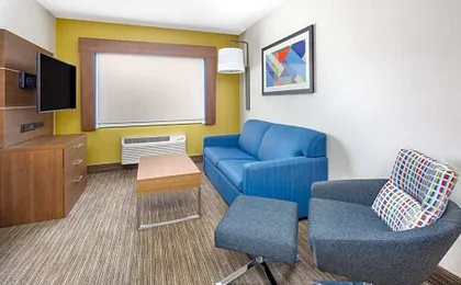 Holiday Inn Express Hotel & Suites Bishop By IHG