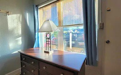Barefoot Mailman Motel