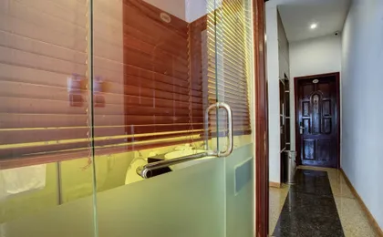 Omina Hanoi Hotel and Travel