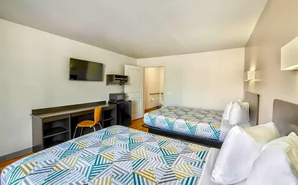 Motel 6-Conyers, GA