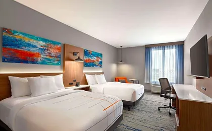 La Quinta Inn & Suites by Wyndham Mount Laurel Moorestown