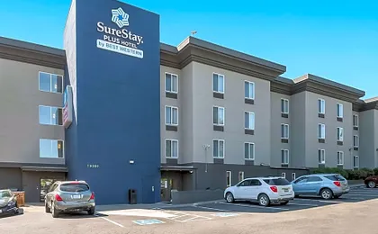 SureStay Plus Hotel by Best Western SeaTac Airport