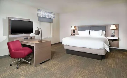 Hampton Inn & Suites Santa Maria