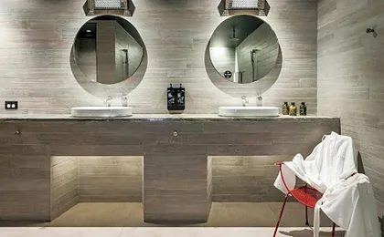 Ovolo Canberra, a Wyndham Hotel