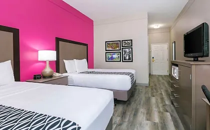 La Quinta Inn & Suites by Wyndham Fredericksburg