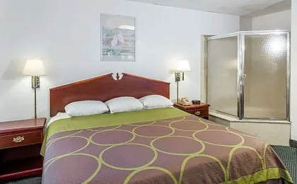 Super 8 by Wyndham Pompano Beach