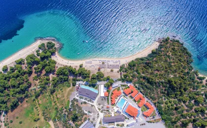 Lagomandra Beach Hotel