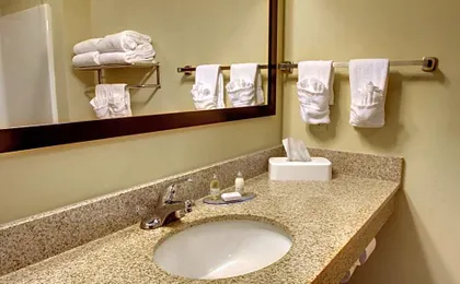 Cobblestone Inn & Suites - Hartington