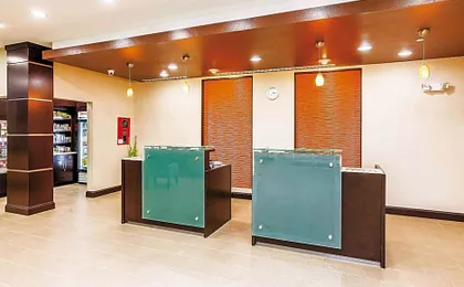 La Quinta Inn & Suites by Wyndham Cotulla