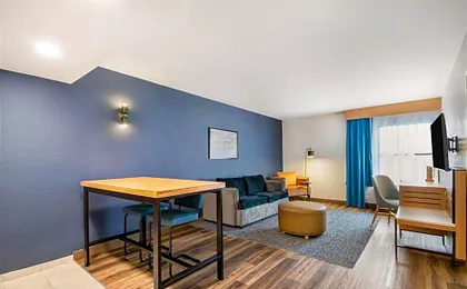 DoubleTree By Hilton Buffalo Amherst