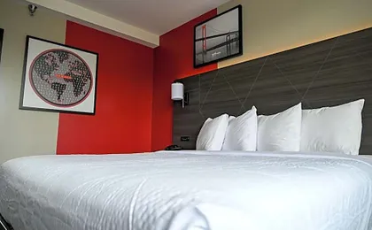 Ramada by Wyndham North Bergen
