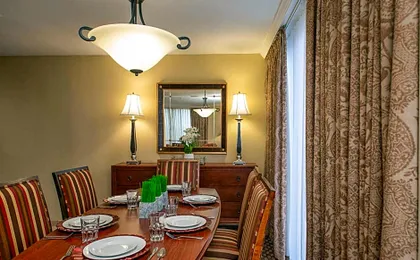 Clarion Collection Arlington Court Suites Hotel