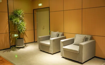 IU Hotel (Xinzhou Unexpectedly home store)