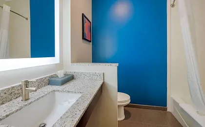 La Quinta Inn & Suites by Wyndham Sulphur (Lake Charles)