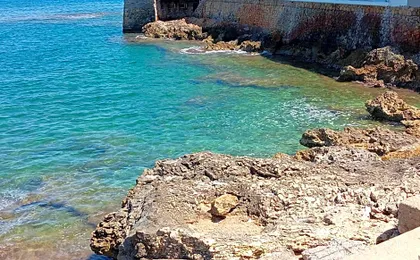 Elia Sea Suites