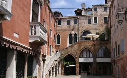 Al Palazzo Lion Morosini