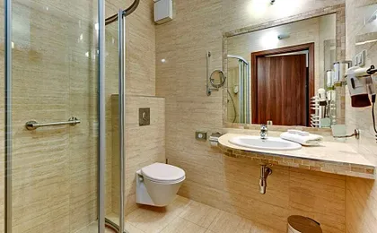 Amber Hotel