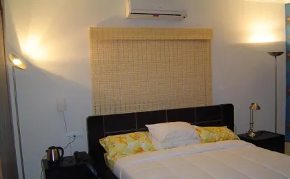 At Home Apartment Hotel