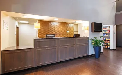 Wingate by Wyndham Roseville/Detroit
