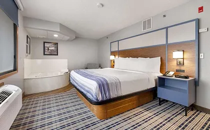 AmericInn by Wyndham Bismarck