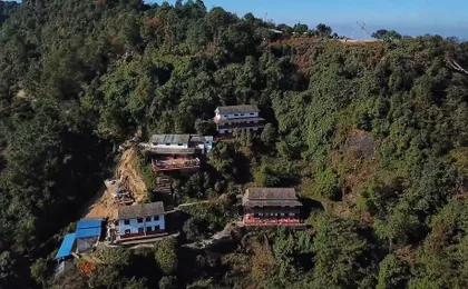 Everest Manla Resort