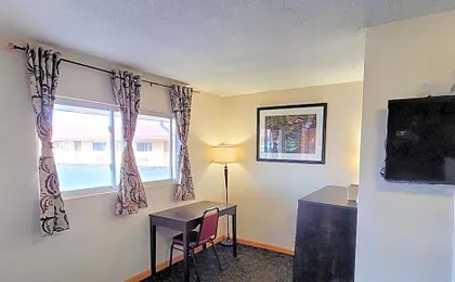 Woodland Inn