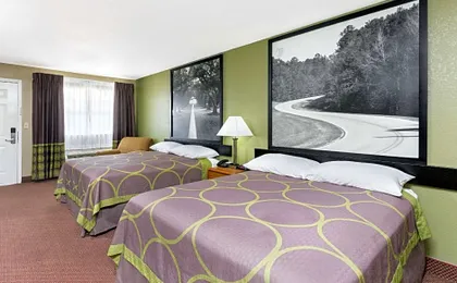 Super 8 by Wyndham Tallulah LA