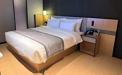 UPINN Jiangmen Enping Jinsha Times Plaza