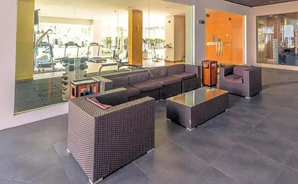 Rimbun Suites & Residences