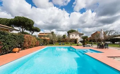 Casa dei Sogni villa with private pool and garden