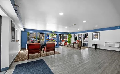 Hyland Inn near Pasadena Civic Center
