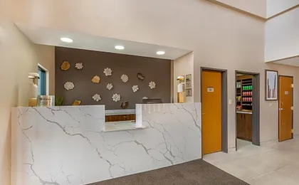 Best Western Gold Poppy Inn