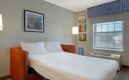 Hampton Inn & Suites Yonkers