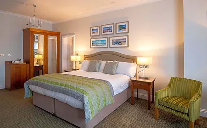 Norfolk Royale Hotel