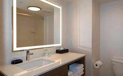Holiday Inn Hotel and Suites-Kamloops By IHG