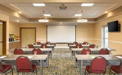 Hilton Garden Inn Statesville