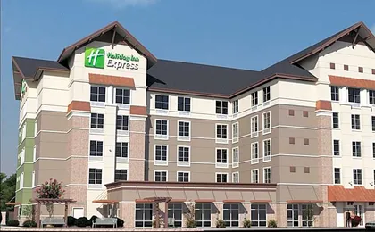 Holiday Inn Express & Suites Seattle South - Tukwila By IHG
