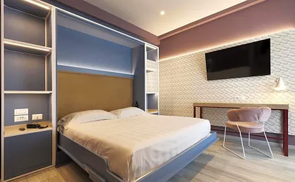 Adesso Hotel